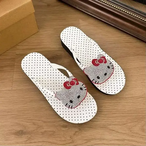 Women's Cute Rhinestone Cat Face Platform Flip Flops-white