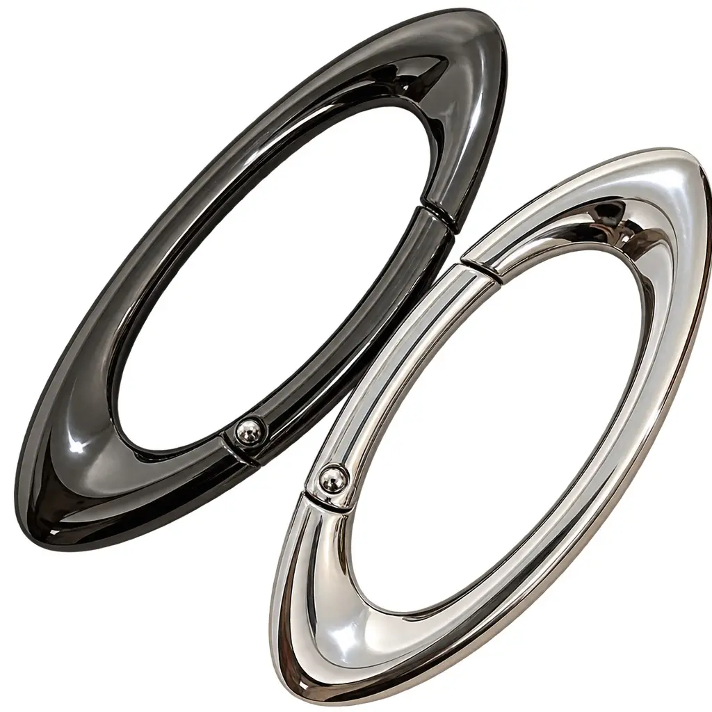 Vintage Style Metal Carabiner Clip | Silver & Gunmetal Keychain / Belt Accessory