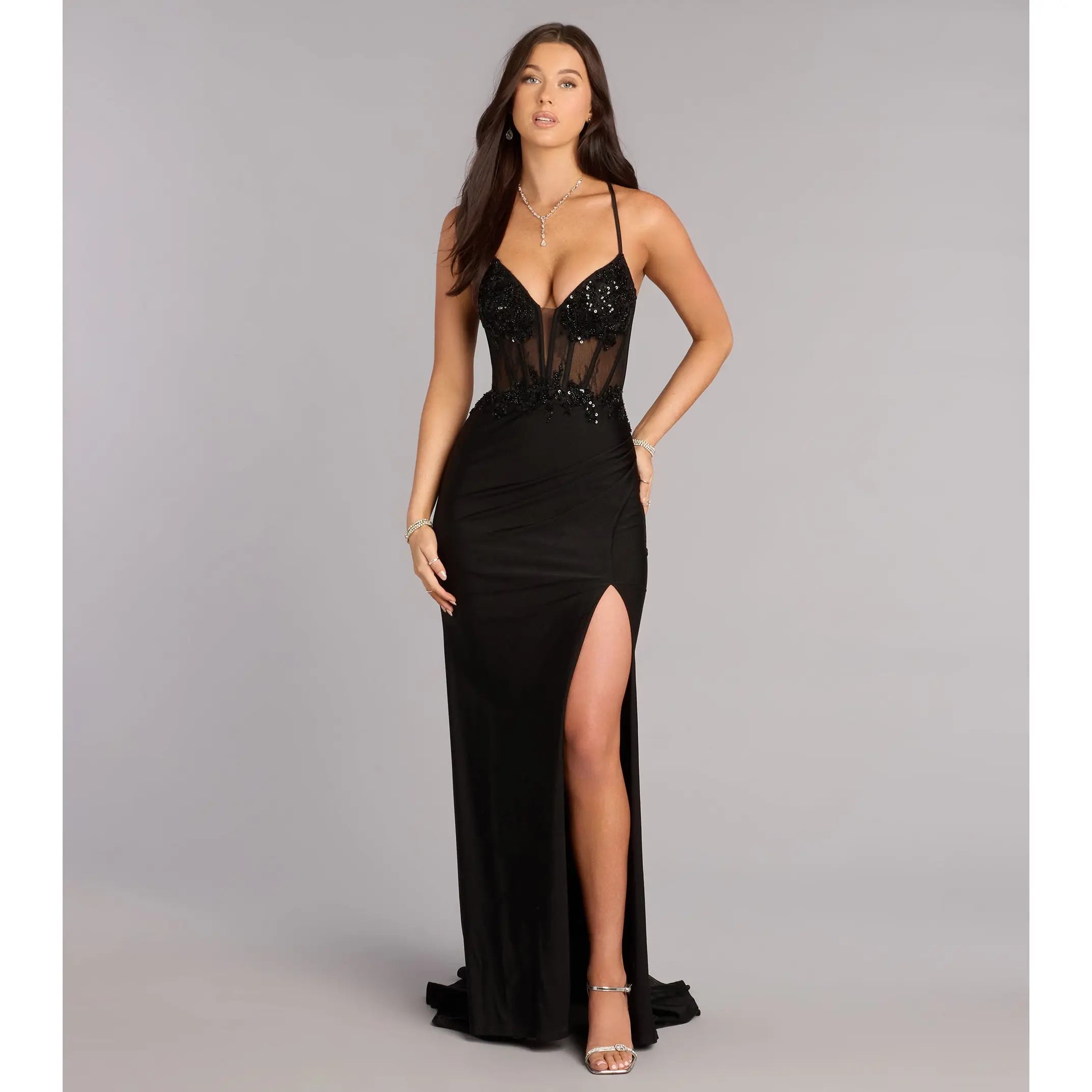 windsor jianne formal lace-up back long dress - TikTok Shop windsor jianne formal lace-up back long dress - TikTok Shop