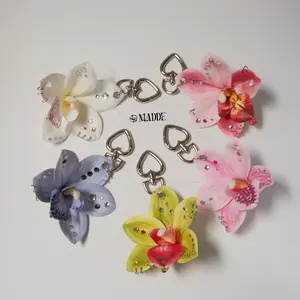 Blooming Orchid Keychain – Handmade Aesthetic Floral Charm