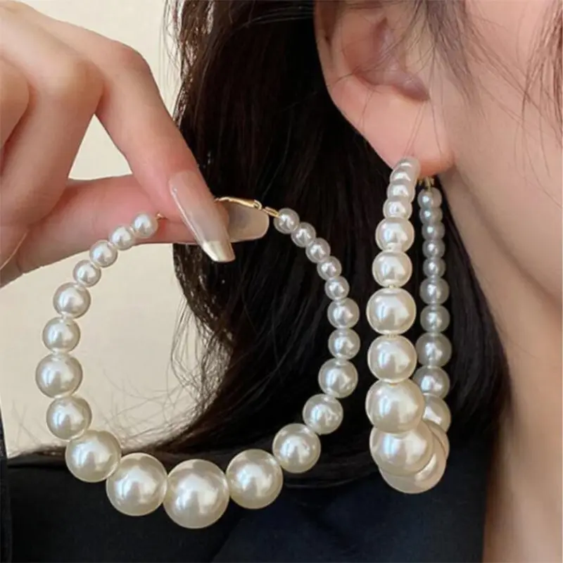 Women's 1-Pair Imitation Pearl Decor Hoop Earrings - Elegant Classic Costume Jewelry, All-Season Daily Casual Accessory, Ideal Wedding Gift, Female
