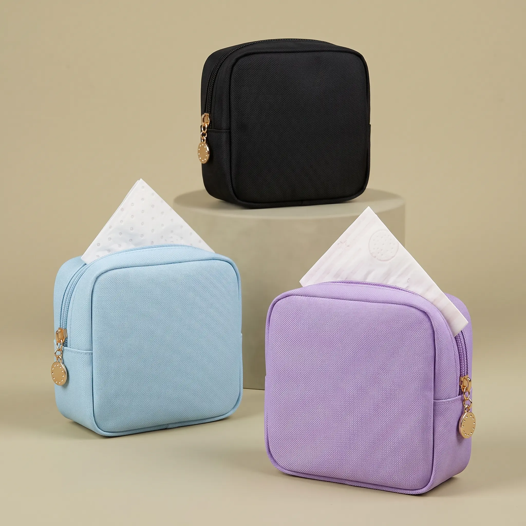Polyester Sanitary Pad Storage Bag - Large Capacity Plain Cube Organizer with Zipper & Handle, Easy-Carry Feminine Supply Holder for Bedroom & Travel Use