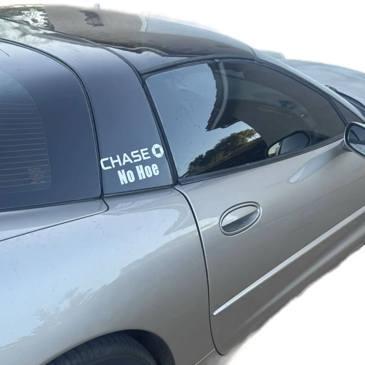 Chase no huzz Skull & letter car window sticker