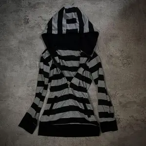 Fashion Cute Casual Y2K Hooded sweatshirt Streetwear High street Y2K Long sleeve Top Classic Minimalist Clothes Unique Hip Hop