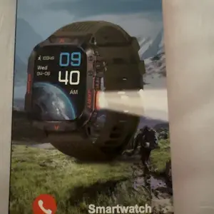 Multifunctional 2.01-Inch Smartwatch, Fashion Digital Watch with LED Light & Outdoor Compass, Wireless Waterproof Sports Watch, Fitness Smartwatch for Women & Men, Fitness Tracker Watch