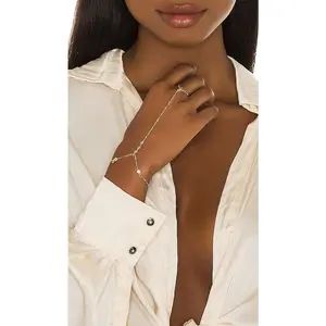 Lili Claspe Anais Hand Chain in Gold