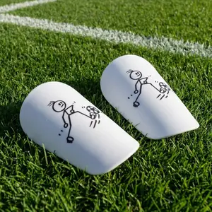 1 pair of mini master football inserts, Shin Guards, comfortable fit to the legs, lightweight and comfortable football equipment, Football Accessories, suitable for both men and women - suitable for football training and matches