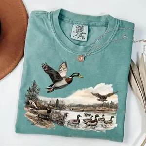 Comfort Colors  Retro Mallard Ducks Shirt, Ducks Fall Sweatshirt, 90s Waterfowl Duck Hoodie, Retro Duck Shirt, Duck Hunting Crewneck