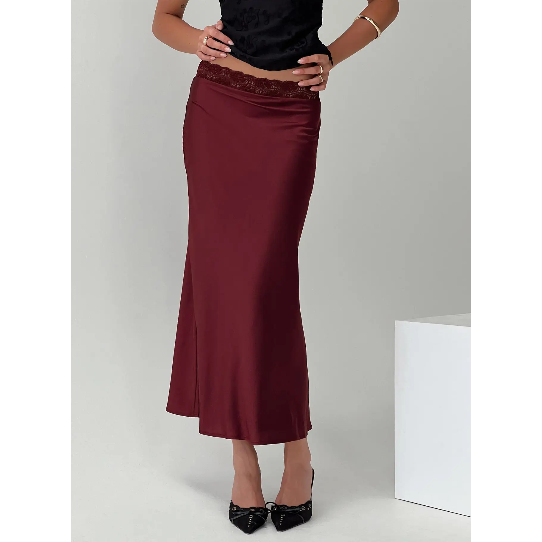 The Charmaine Maxi Skirt Burgundy