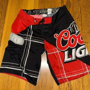 Coors Light Beer Board Shorts Mens 34 Black Red Logo Pockets Swim Trunks Unlined HWJ