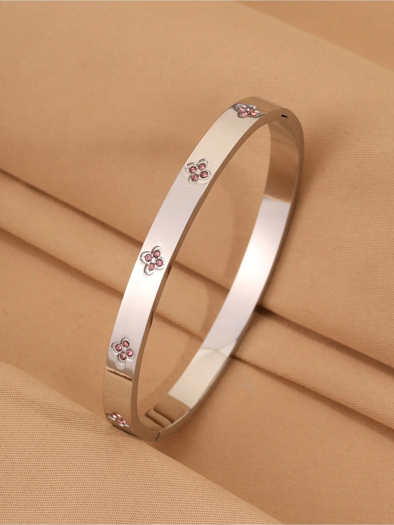1 shiny classic four diamond four leaf flower 304 stainless steel bracelet - elegant and charming holiday wedding bracelet, fashionable and personalized accessory gift, suitable for daily versatile wear, holiday wear, Fashionable Jewelry