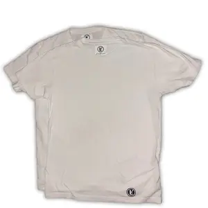 So Icy Tee - All White T-Shirt Menswear Soft Cotton  Shortsleeve Tshirt