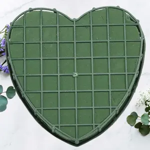 1pc Heart-Shaped Floral Foam Brick - Romantic Wedding Car Decoration, Flower Clay with Suction Cup, Durable Floral Foam Cage for Wedding Party Decor Supplies, Blocks Mud and Dirt
