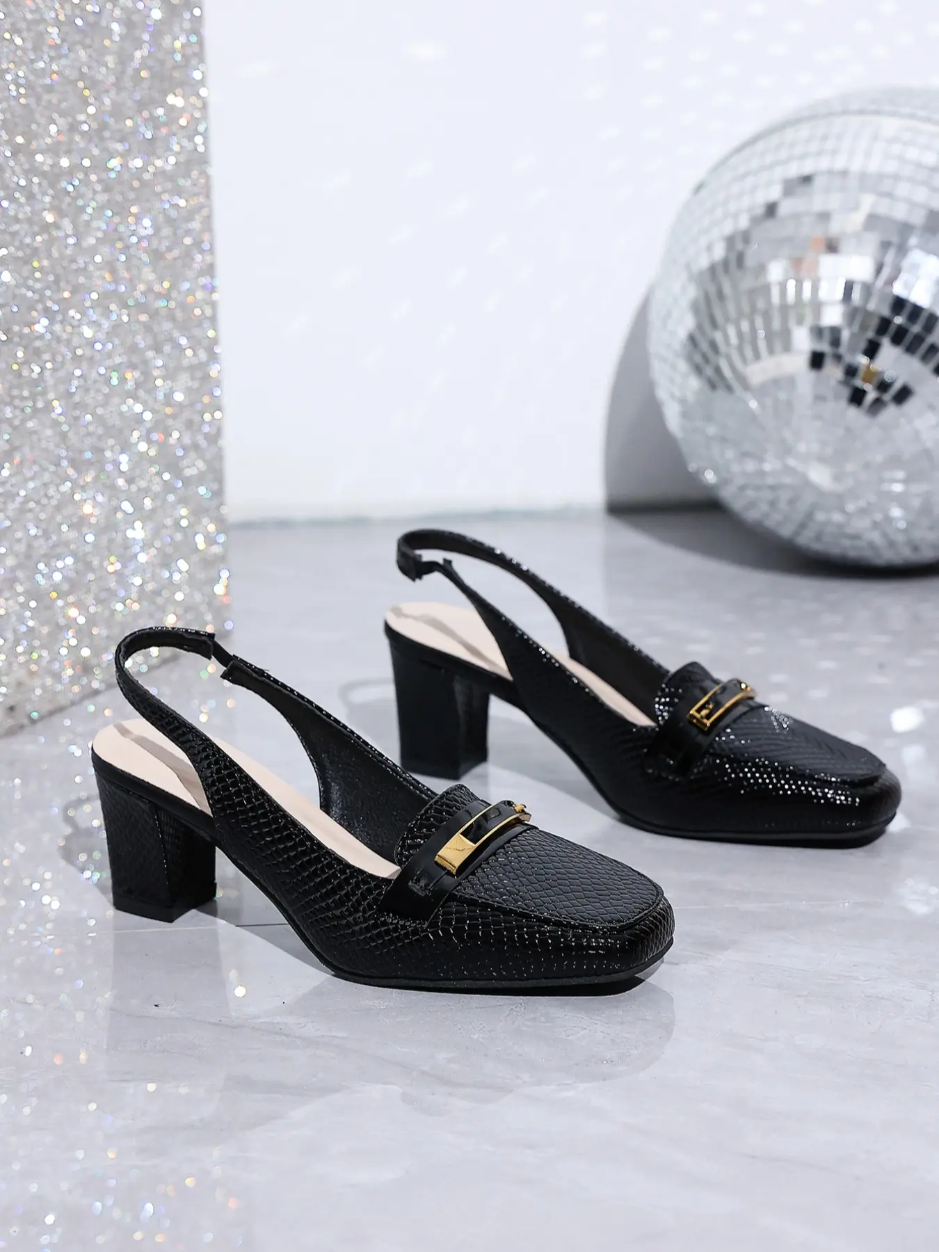 Women's Vintage Chunky Heel Open Toe Sandals, Imitation Lizard Skin Metal Buckle Formal Commuter Shoes Rubber