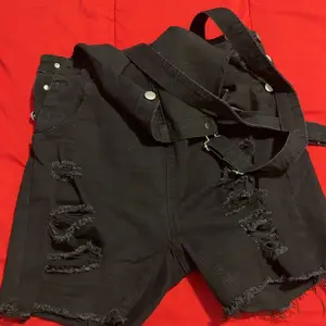 review image 0