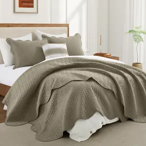 Imperial Homeware Leaf Ultrasonic Embossed Quilted Bedspread Set Lightweight Summer Bedspread with Pillow Shams Twin, Queen, King and California King Sizes Microfiber Bedding Set