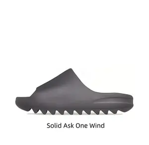 Smooth matte EVA material, lightweight and easy to rinse clean