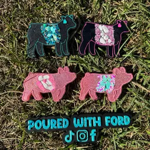 Show pig/show cow car air freshener, show pig car air freshener, show cow car freshener, 4H car freshie, FFA car decor, livestock show accessories, farm car freshener, handmade car freshie freshies