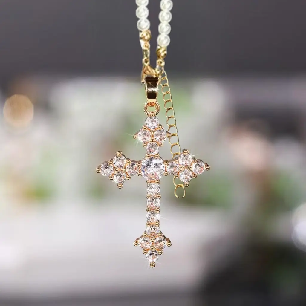 Elegant Diamond Cross Car Pendant with Pearl Chain, Rearview Mirror Ornament, Christmas Gift Idea, Automotive Interior Decoration, Car Hanging Decoration, Car Ornaments