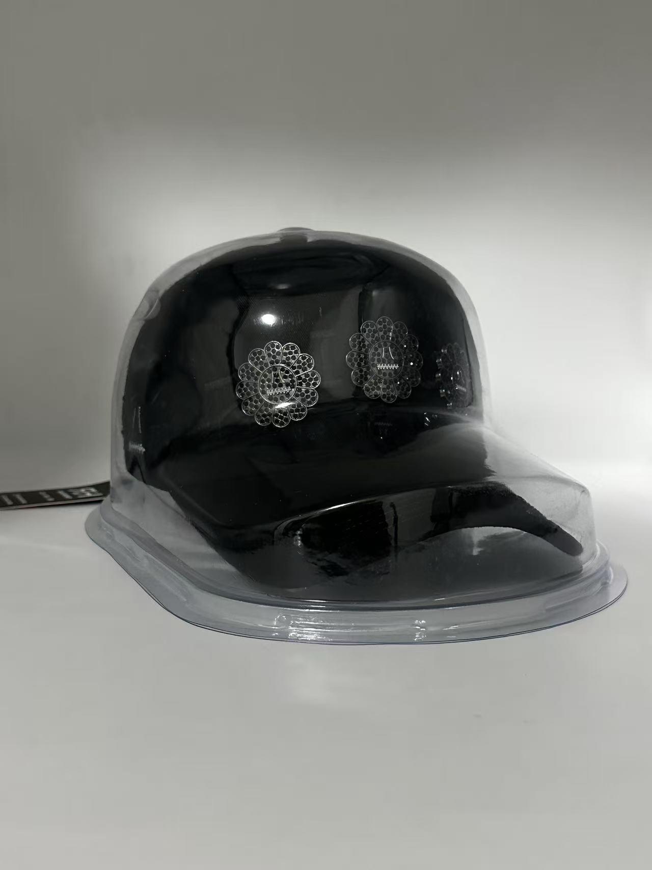 Gothic-Style "Smiley Flower" Streetwear Cap — Fully Embellished Rhinestone Hip-Hop Baseball Hat, Adjustable Black Suede-Brimmed "Dad Hat"