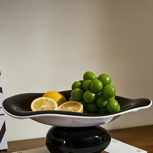 Luxury Fruit Tray for Living Room Coffee Table, High-End Snack Dish for Home Use, Elegant Candy Plate Front Desk Decoration
