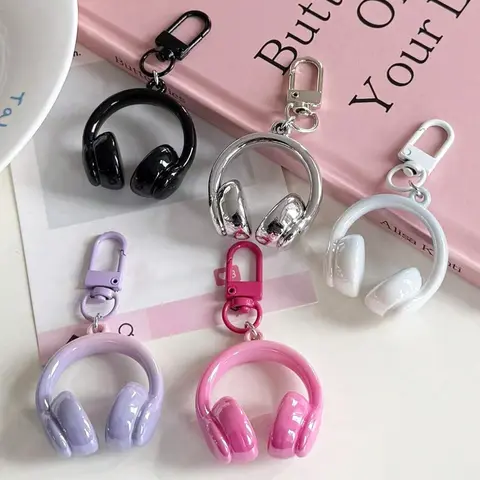 Mini 3D Stereo Earphone Keychain, Trendy Cute Keychain, Keychain for Bags, Headset Pendant Charms, Headphone, Backpack Pendant, Music Headphone, School Bag Hanging Decoration Accessories for Women Men, Christmas Gift, Cute Charms Keychain