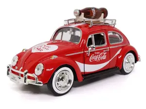 1966 VW Beetle w/ Bottle on Top Rack - Coca Cola Diecast 1:24 Scale Model - Motor City Classics 424066