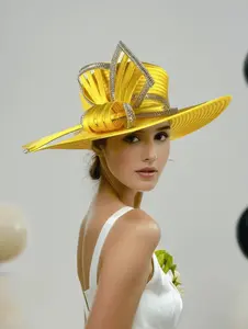 LocalBox Packaging Fashion Retro Women's Church Hat With Wide Brim And Rhinestone Decoration Elegant Church Hat Must-Have For Easter, Mother's Day, Wedding Guests And Special Occasions