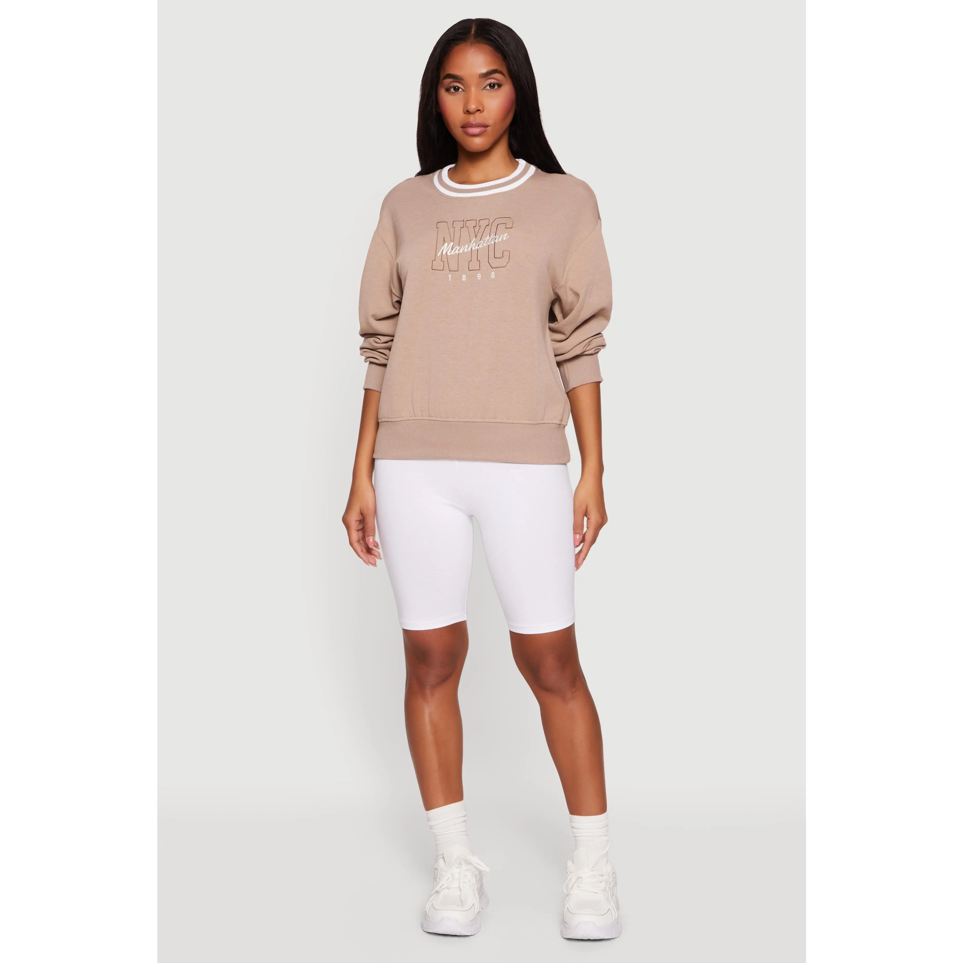 NYC Manhattan Graphic Sweatshirt