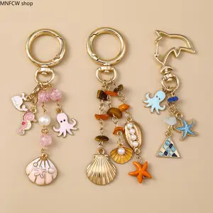 Coastal-Chic Marine Life Keychain | Starfish, Seashell & Seahorse Bag Charms, Trendy Summer Beach-Vibe Accessory for Handbags