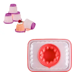 Tupperware Rectangular Jumbo Jel Ring Party Multilayer Dessert and Dip Mold 10.5 cup 2.5 L in Red Silicone jel Mold and 4 individual molds for making gelatin / molde rectangular y 4 moldes individuales para gelatina