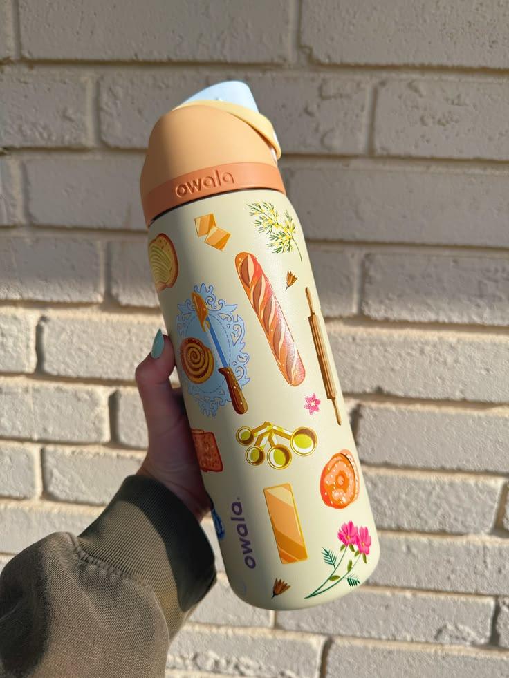Owala FreeSip 32oz Brunch Bunch Insulated Water Bottle Limited Edition Model Leak Proof Built In Straw BPA Free Double Wall Stainless Steel Stylish Travel Hydration Bottle