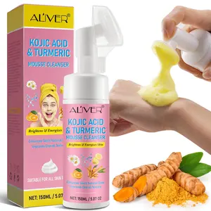 ALIVER Curcumin Turmeric Cleansing Mousse: Rich, creamy lather quickly removes impurities and excess oil from the face, leaving skin radiant. This facial cleanser is suitable for both men and women and provides a refreshing, oil-control experience.