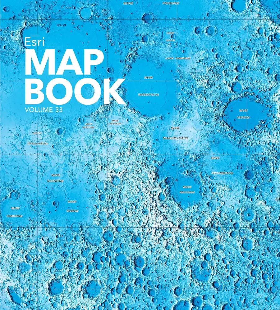 USED Book - ESRI Map Book, Volume 33: Volume 33 (Paperback) - english