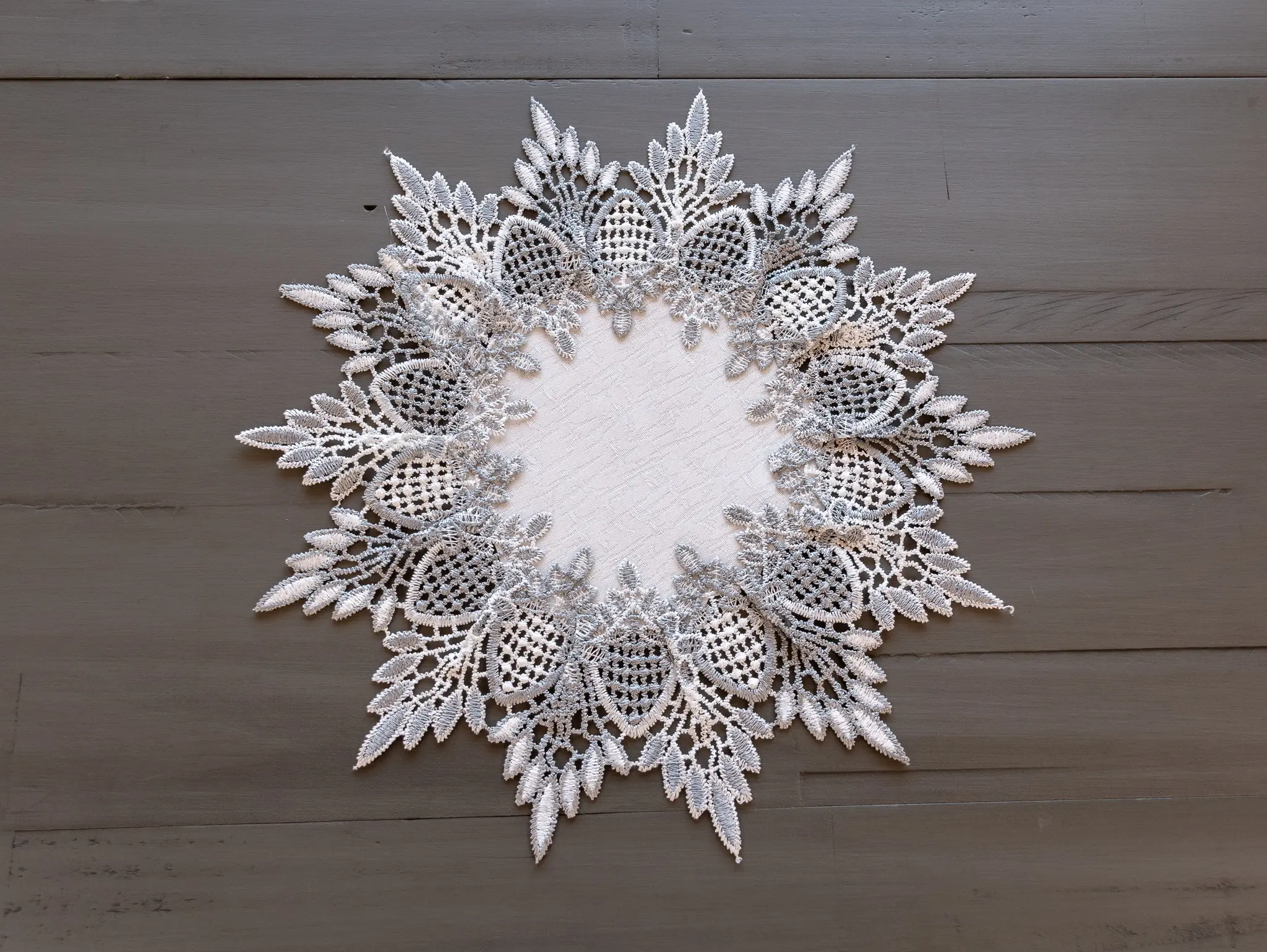 Linens Art And Things - Earth Tone Silver Lace on White Jaquard Large Doily (12" RD/ 16"RD)