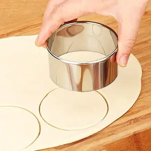 3PCS Stainless Steel Dumpling Skin Cutting Mould Round Biscuit Baking Tool Cutting Tool Clay Mold Independence Day Halloween Christmas Wedding Birthday Party Favors Camping BBaking Accessories Kitchen Stuff Kitchen Accessories Silvery Bakeware