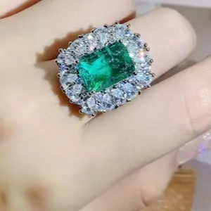 Emerald Green Shiny Beautiful Ring Flower Geometry Wedding Engagement Rings for Women