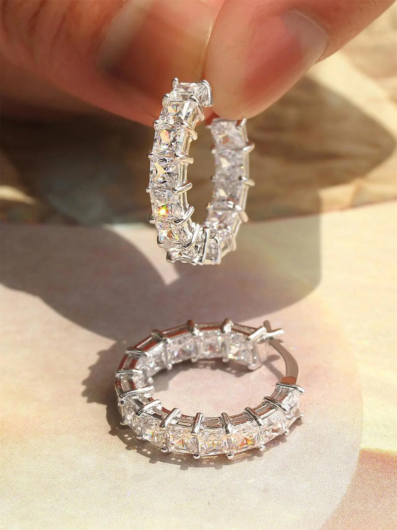 Rhinestone Decorated Hoop Earrings for Women & Girls, Fashion Jewelry for Party, Daily Clothing Decor, Trendy All-match & Exquisite Jewelry for Birthd