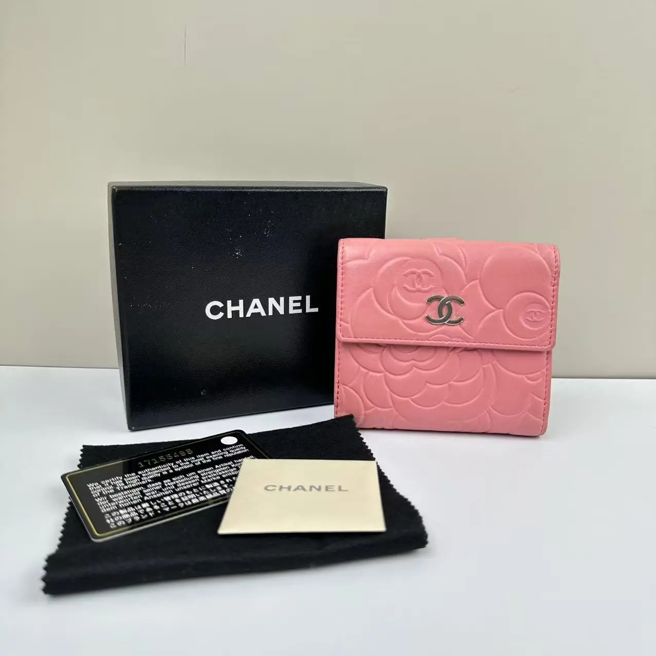 red card holder chanel - TikTok Shop