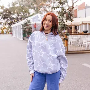 Star Hoodie Bright Grey
