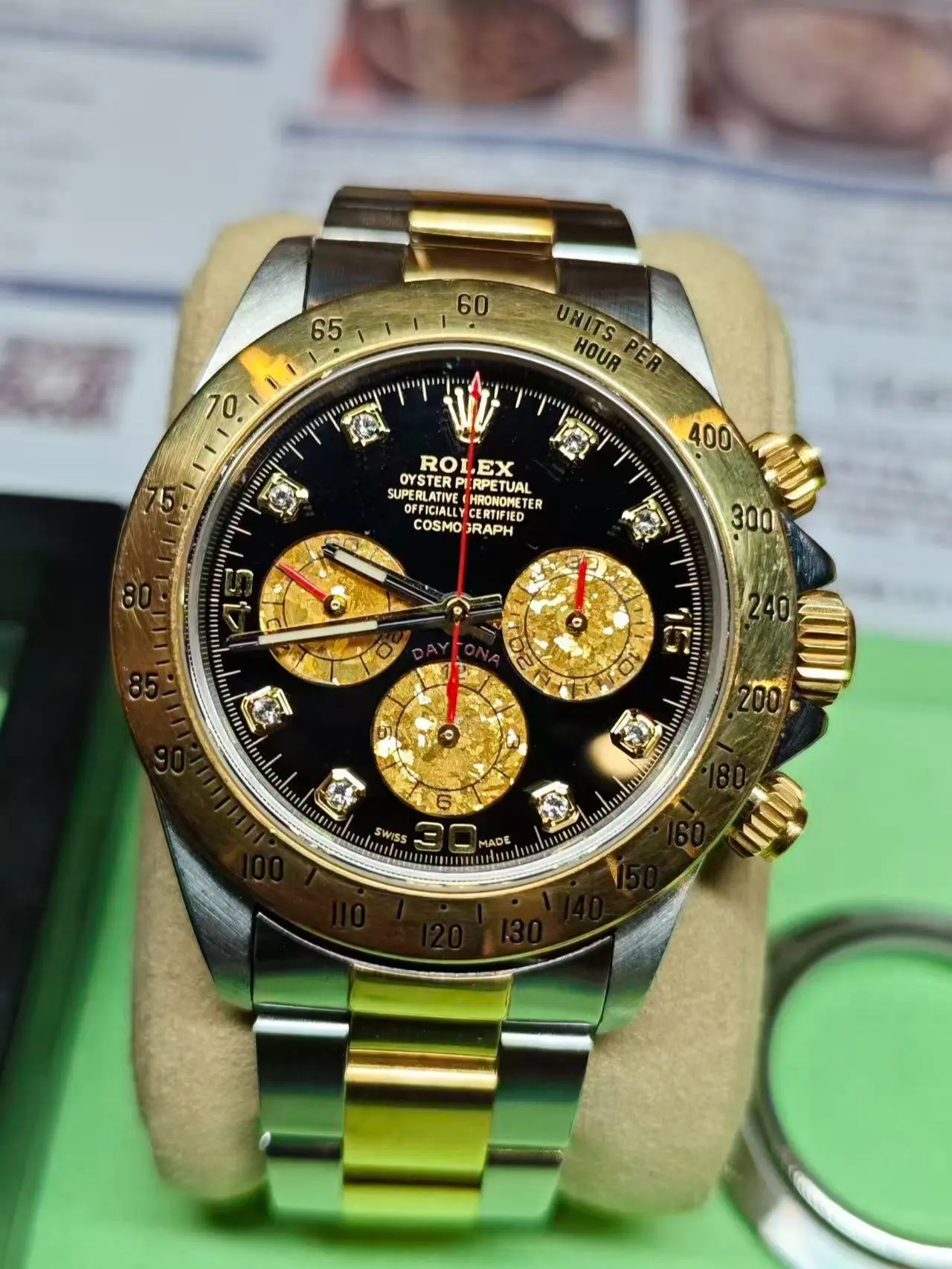 Rolex Cosmograph Daytona 16523 40mm Watch only bracelet missing 2 links
