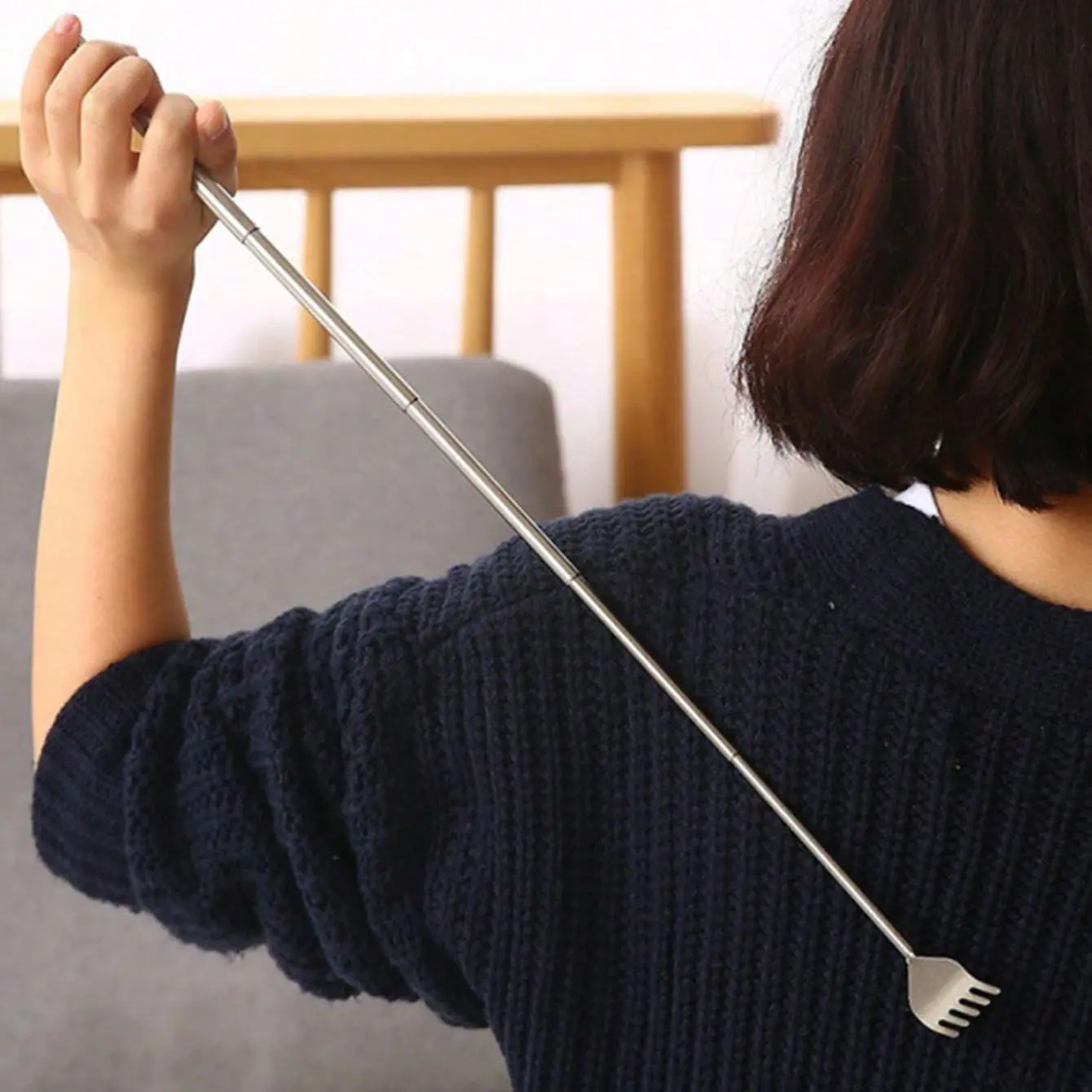 Portable Stretchable Back Scratcher Tool, Stainless Steel Massage Device, Easy-to-Carry Back Pain Relief Aid, Ideal for Travel and Home Use