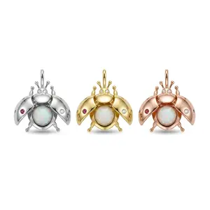 [ICE HUE] 18K Gold Vacuum Plated Copper 5A+ Sri Lanka A scarab with Spreadable Wings, Encased Within An Opal, Custom Picture Design, Personalized Jewelry, Streetwear Statement Jewelry, Necklaces for Women, Hip-Hop Look, Luxury Daily Wear Gift