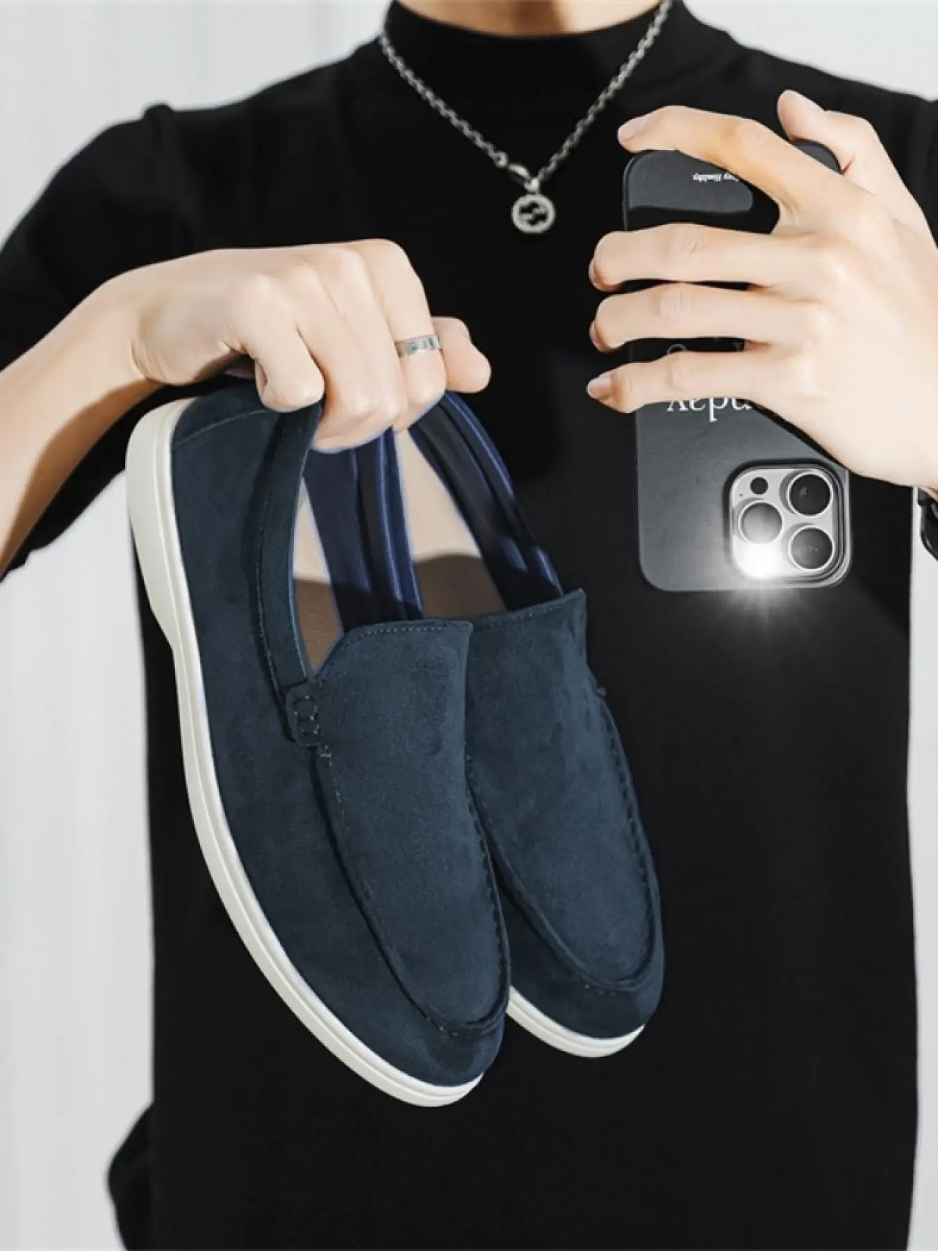 1 Pair Men's Vintage Suede Loafers Flat | Minimalist Premium Style | Soft Non-Slip Sole + Fine Suede Texture + Slip-On Design | Ideal for Office Shoes, Business Casual / Daily Street Style / Travel Outfits, Easy to Clean, Walking Shoes Footwear