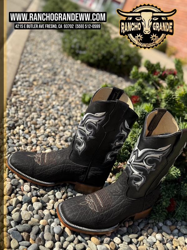 Genuine Bull Neck Leather Square Toe  Boots Black color / Botas de Cuello de Toro color Negra