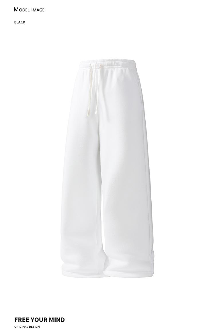 3-pack men’s lightweight casual sweatpants, loose yet well-structured fit—comfortable for summer sports, home wear, and shopping.