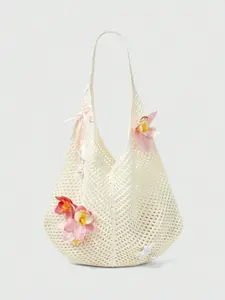 Simple, fashionable, gentle and practical texture tote bag, handmade hollow weaving, flower embellishment decoration, large capacity design, beige color matching, essential for daily commuting and going out on the street