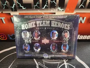 1997 Upper Deck Home Team Heroes Baseball - 12 foil cards!