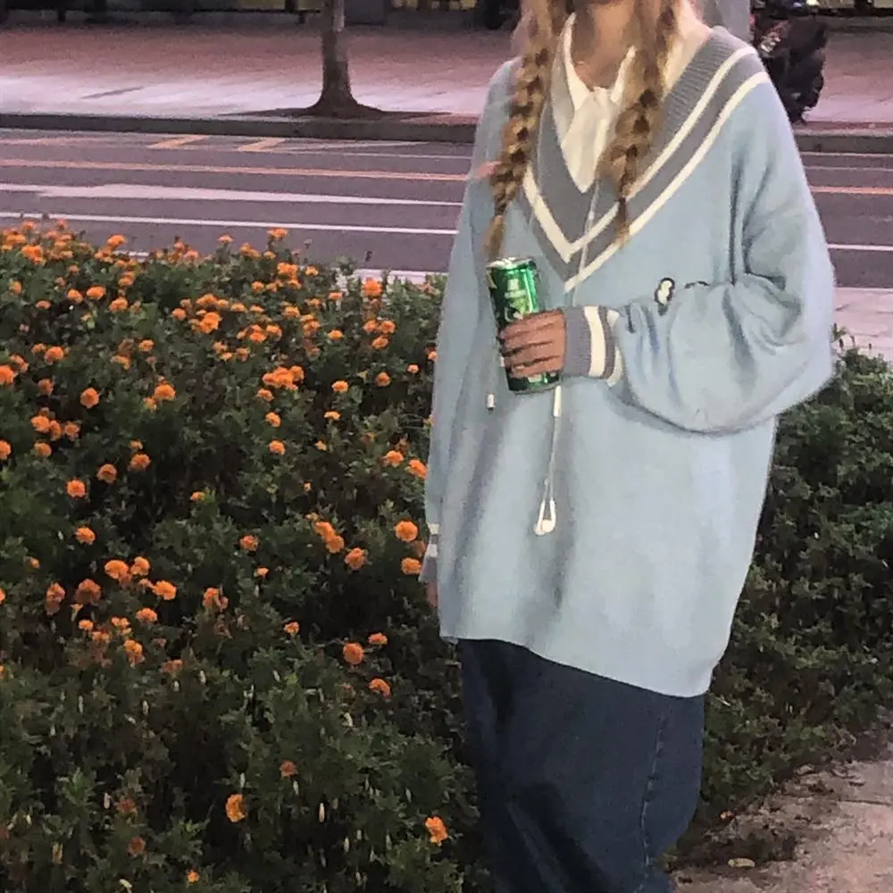 KOSAHIKI V-neck Loose Sweater Women Y2k Aesthetics Pullover Harajuku Rabbit Kawaii Blue Jumpers Grunge Korean Fashion Cute Tops