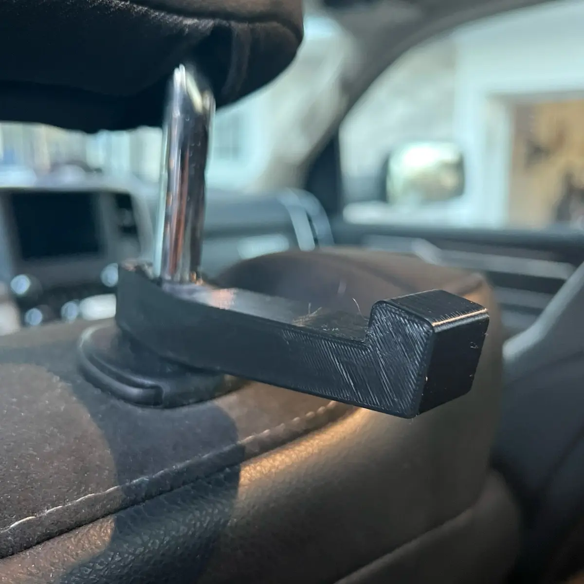 Headrest Bow / Bag Hanger - Perfect for Traveling with Style Headrest Bow / Bag Hanger - Perfect for Traveling with Style